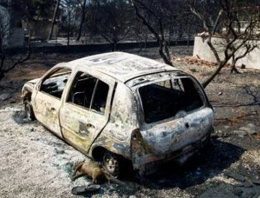 Φωτιές Αττικής: Έγιναν οι πρώτες 10 ταυτοποιήσεις των θυμάτων